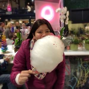 Meet your Posher, Mirta